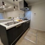 内装フルリフォーム済み　専用庭付き中古マンション 画像3