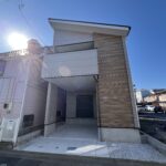 鶴間駅徒歩５分！床暖房付き吹抜けリビング