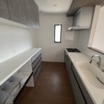 バイク等も入る土間付き玄関!セキュリティ充実新築戸建て 画像6 バイク等も入る土間付き玄関!セキュリティ充実新築戸建て 画像6