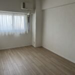 駅まで徒歩4分！　敷地内に病院やカフェ付き　中古マンション 画像3